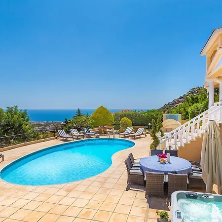 Captain's Villa